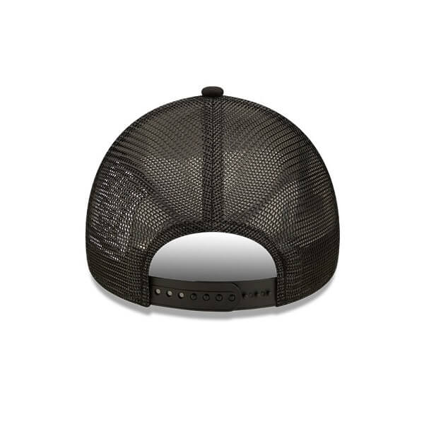 new-era-spongebob-nickelodeon-black-a-frame-trucker-hat-black-60240520-3
