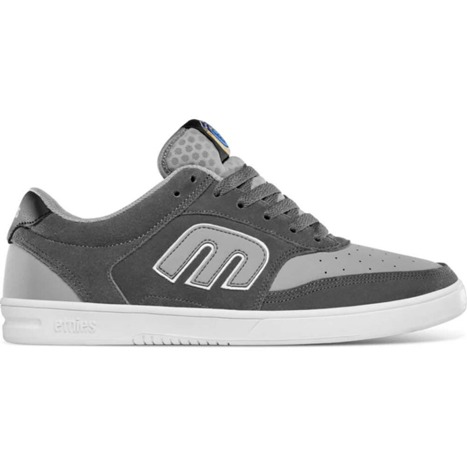 etnies skate papoutsia