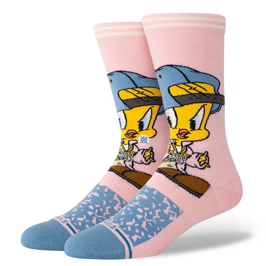 stance-x-looney-tunes-tweety-crew-socks-pink-a545c24twe-pnk-1 stance looney tunes tweety kaltses