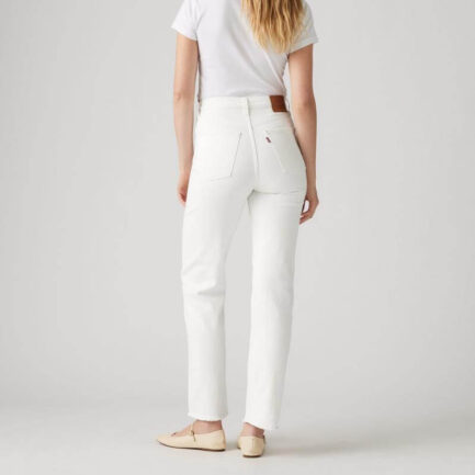 levis panteloni tzin gynaikeio