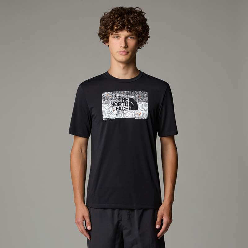 the-north-face-foundation-abstract-graphic-t-shirt-mens-black-nf0a8bqvjk3-2