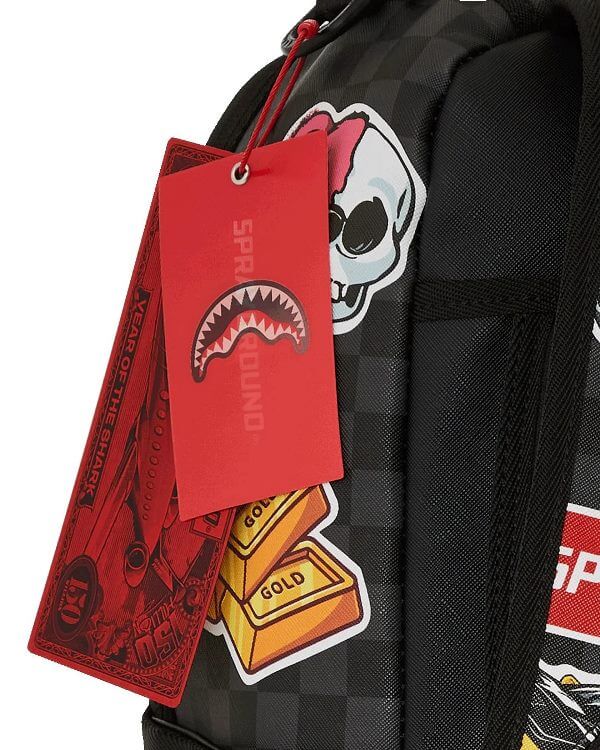 sprayground-lips-smack-down-dlxsv-backpack-b7581-9