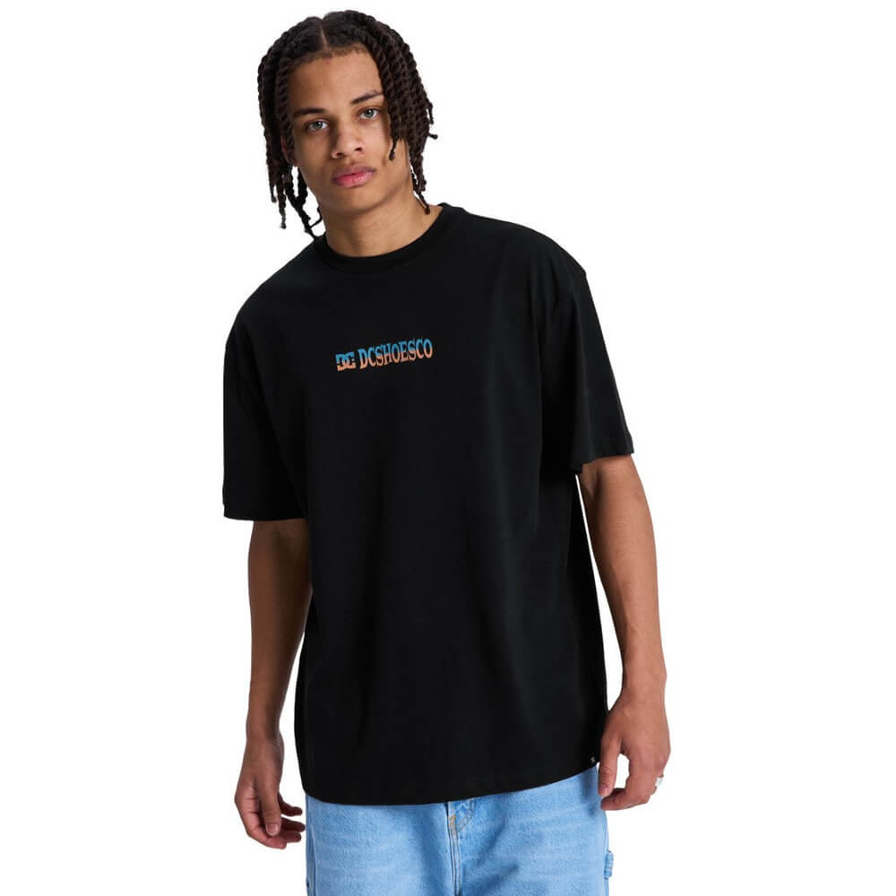 dc-meditating-t-shirt-mens-black-edyzt04431-kvj0-3