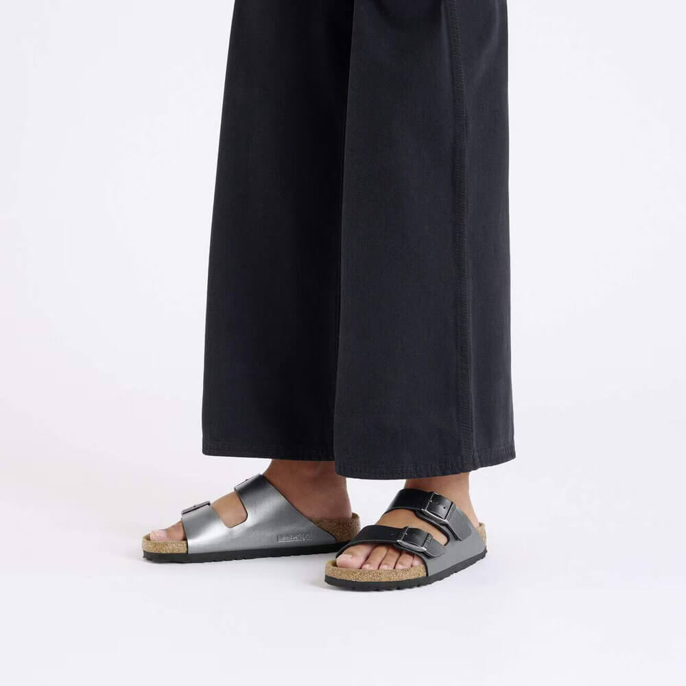 birkenstock-arizona-regular-sandals-womens-metallic-black-1029233003543-8