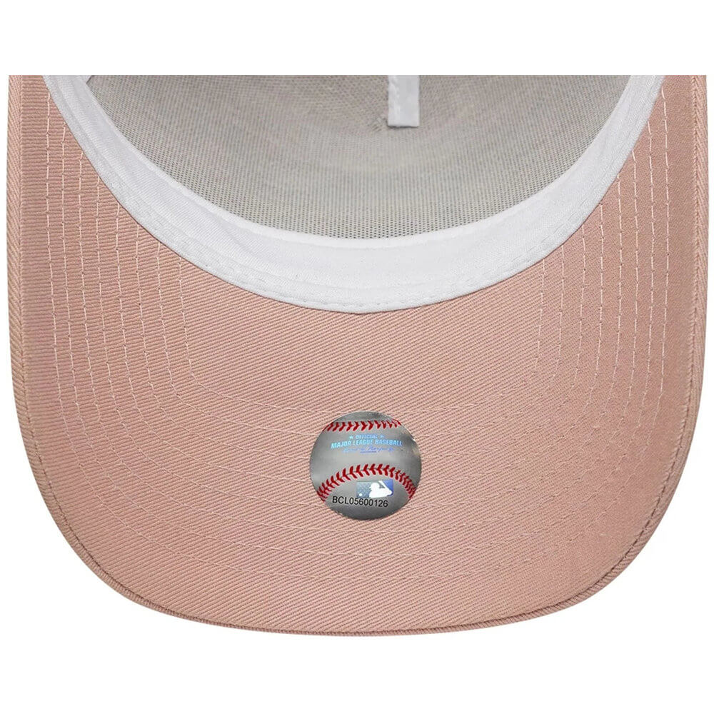new-era-new-york-yankees-league-outline-e-frame-trucker-cap-pastel-pink-60856375-5